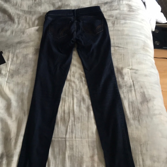 Hollister - Women’s Dark Wash Skinny Denim - 1L - Picture 4 of 7